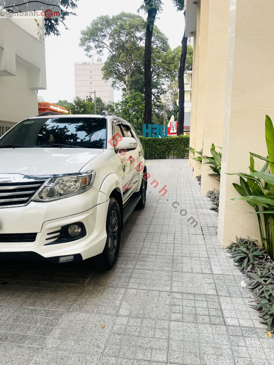 Bán ô tô Toyota Fortuner TRD Sportivo 4x2 AT - 2016 - xe cũ