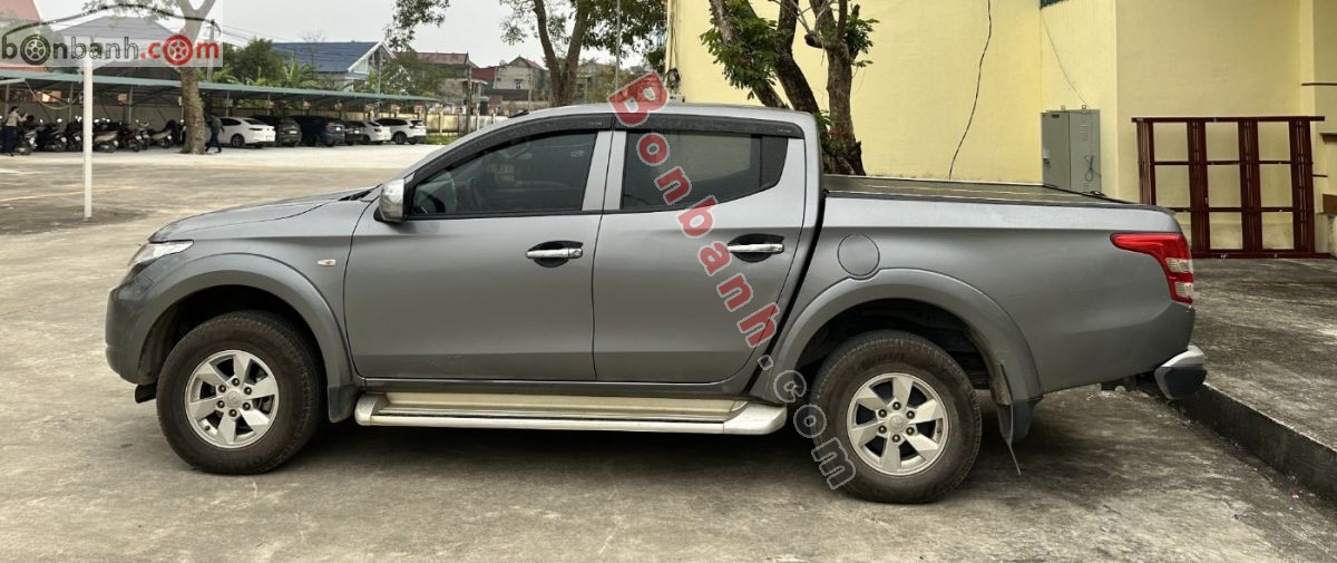 Bán ô tô Mitsubishi Triton 4x2 AT - 2019 - xe cũ