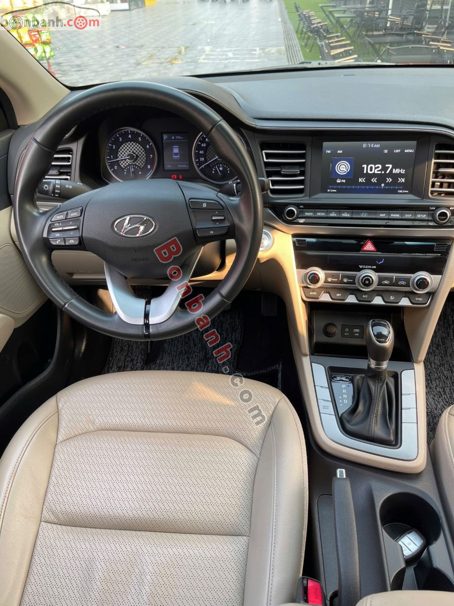 Bán ô tô Hyundai Elantra 2.0 AT - 2020 - xe cũ