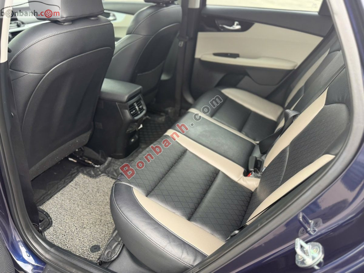 Bán ô tô Kia K3 Luxury 1.6 AT - 2022 - xe cũ