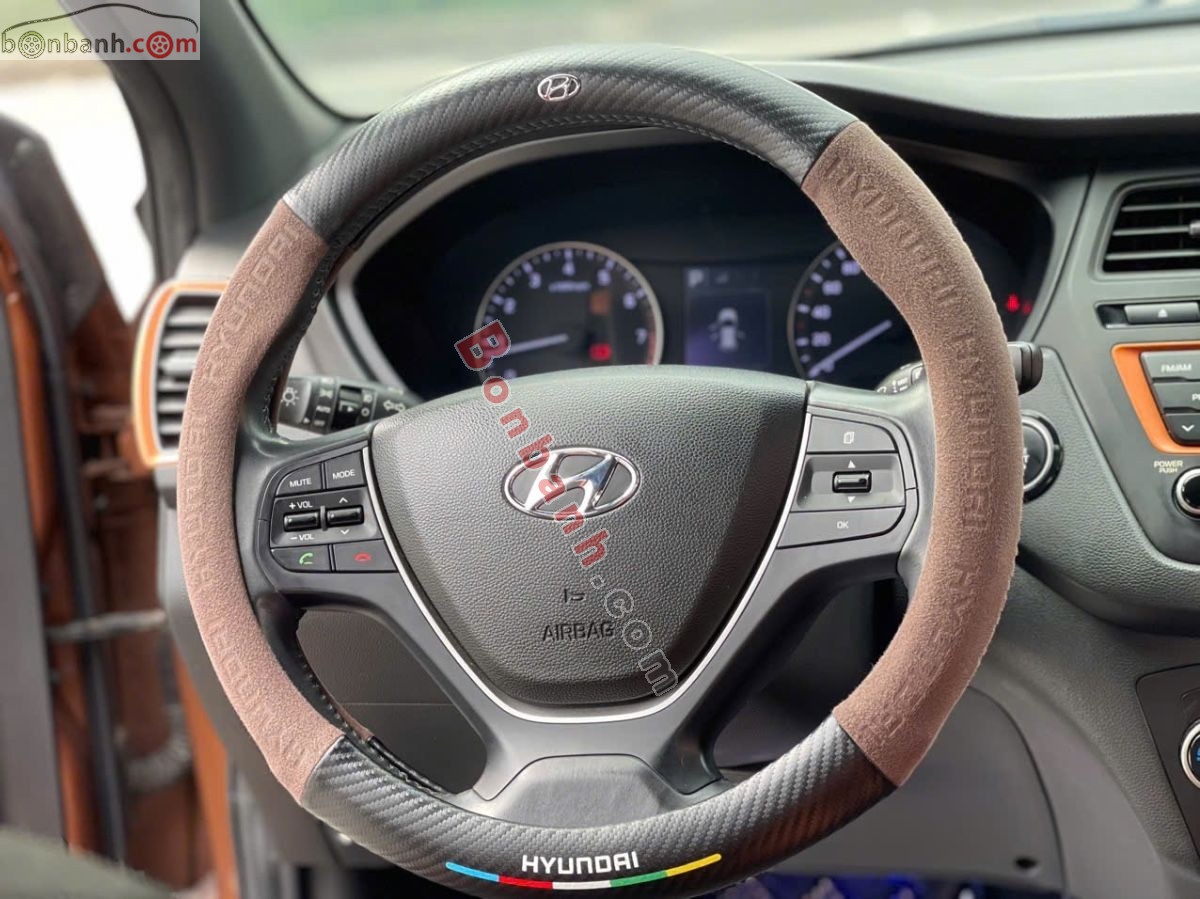 Bán ô tô Hyundai i20 Active 1.4 AT - 2015 - xe cũ