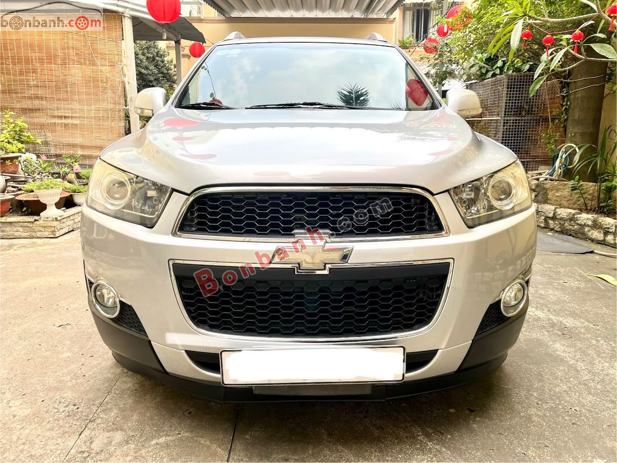 Bán ô tô Chevrolet Captiva LTZ 2.4 AT - 2013 - xe cũ
