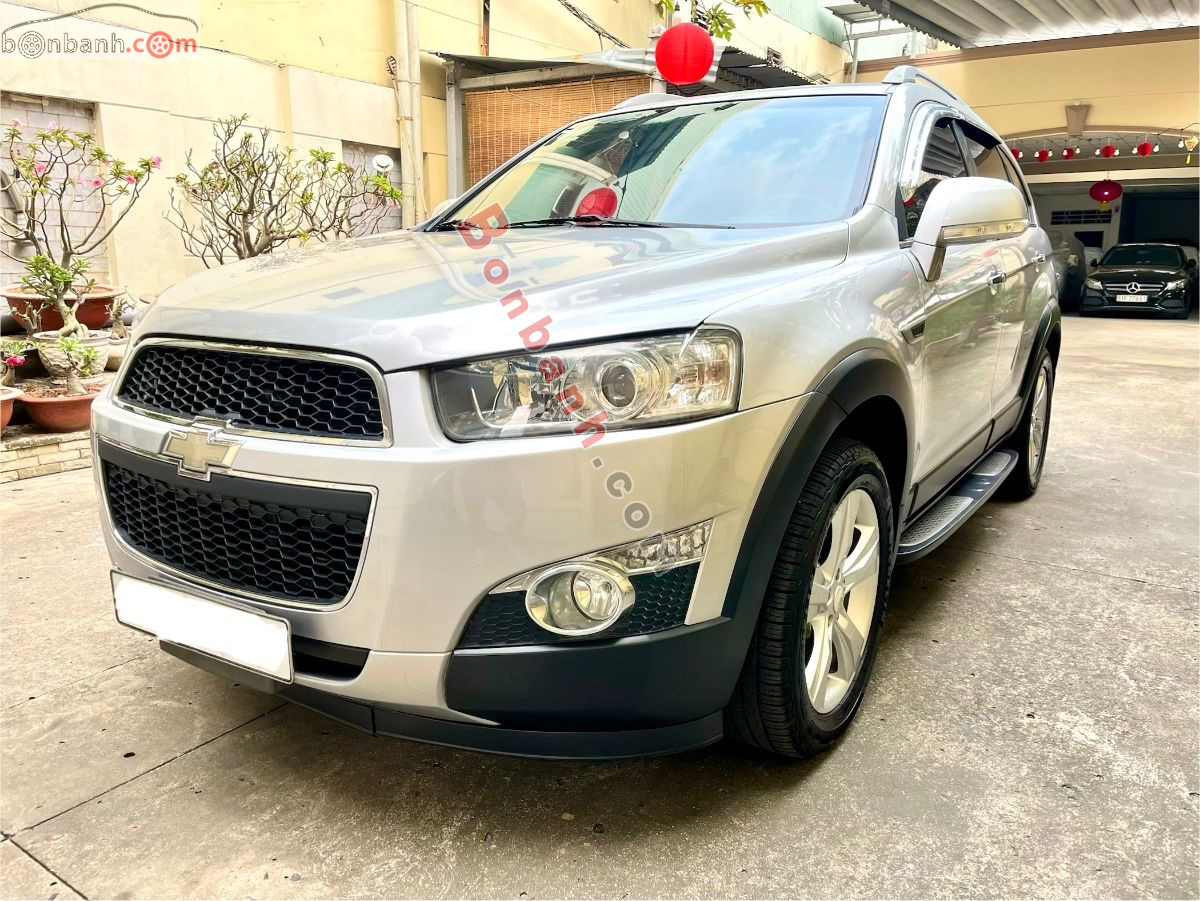 Bán ô tô Chevrolet Captiva LTZ 2.4 AT - 2013 - xe cũ