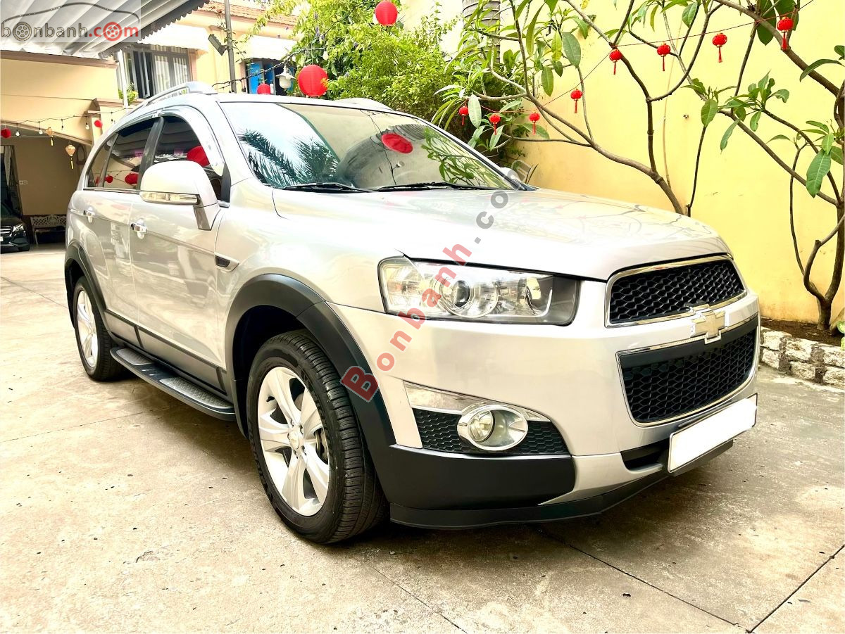 Bán ô tô Chevrolet Captiva LTZ 2.4 AT - 2013 - xe cũ