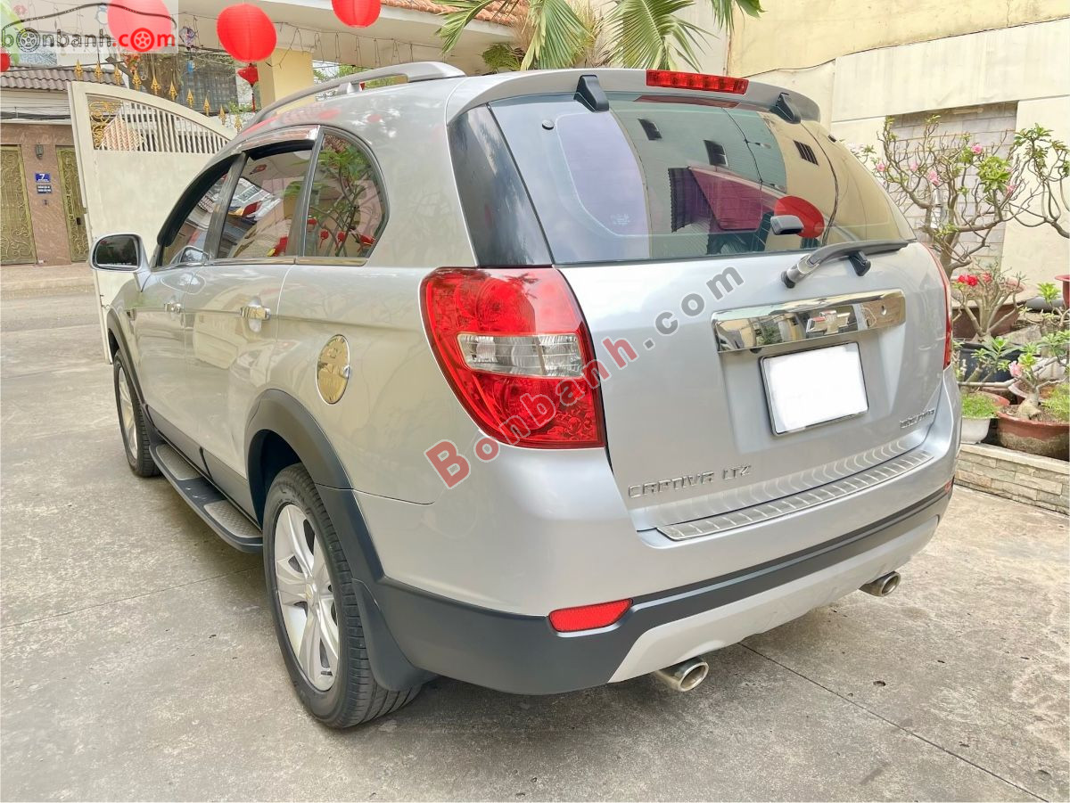 Bán ô tô Chevrolet Captiva LTZ 2.4 AT - 2013 - xe cũ