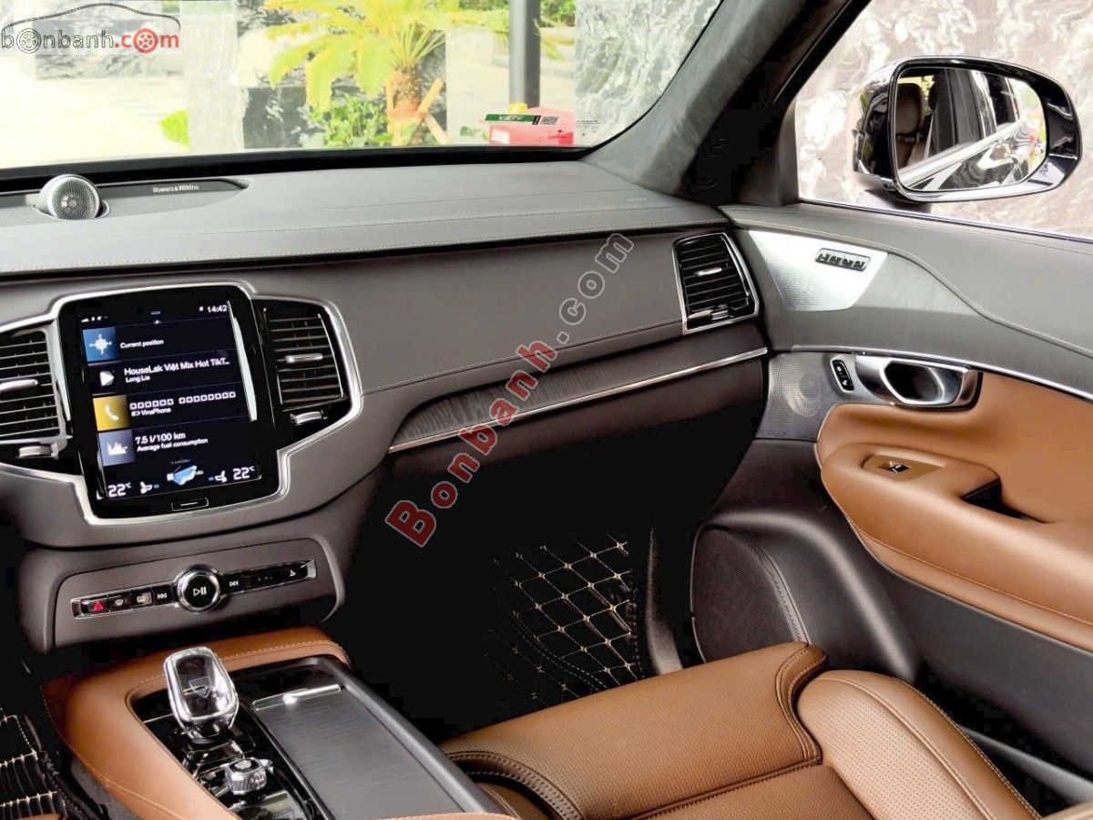 Bán ô tô Volvo XC90 Recharge T8 AWD - 2022 - xe cũ