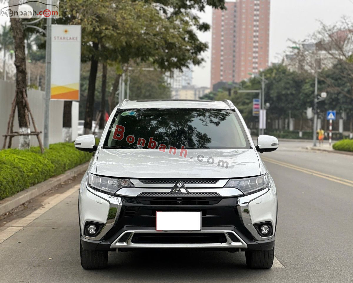 Bán ô tô Mitsubishi Outlander Premium 2.0 CVT - 2021 - xe cũ