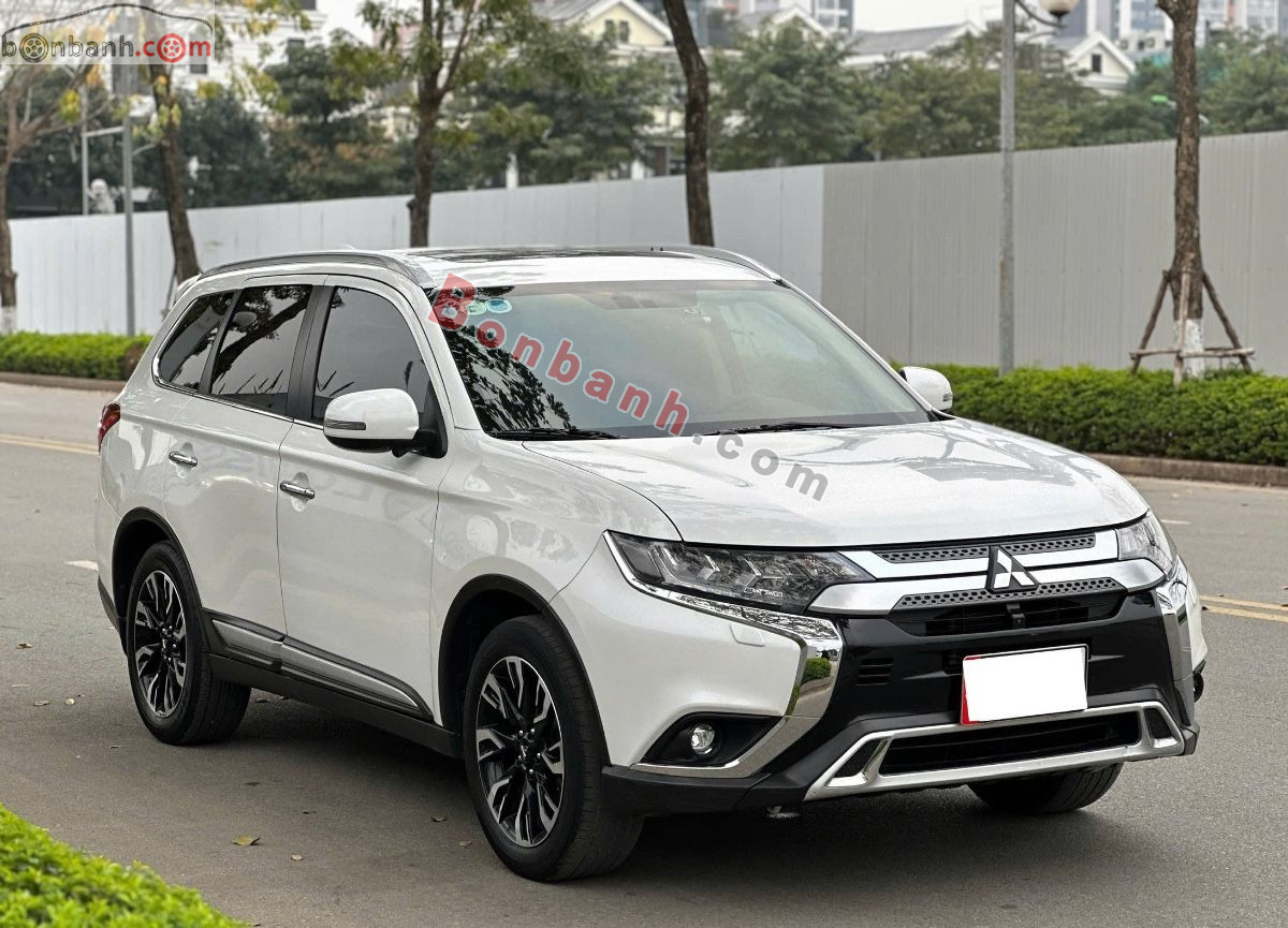 Bán ô tô Mitsubishi Outlander Premium 2.0 CVT - 2021 - xe cũ