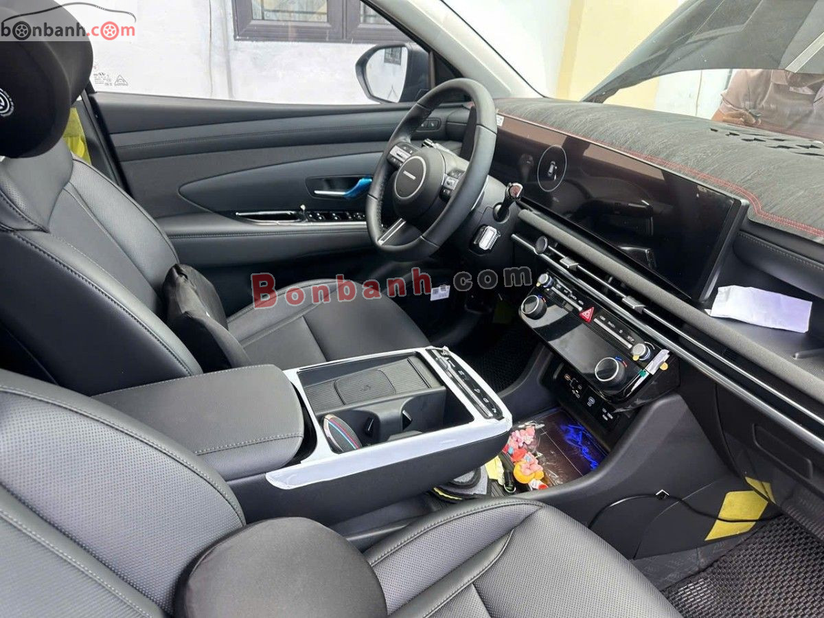 Bán ô tô Hyundai Tucson 1.6 AT Turbo HTRAC Đặc biệt - 2025 - xe cũ