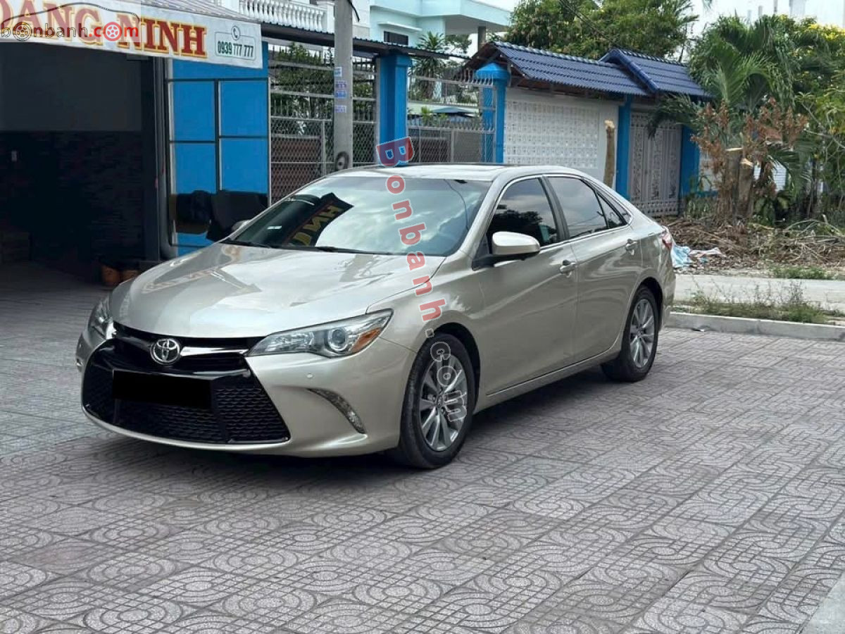 Bán ô tô Toyota Camry SE 2.5 AT - 2015 - xe cũ