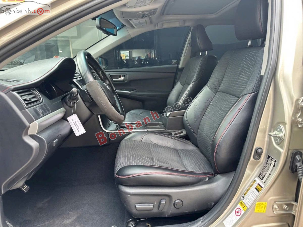 Bán ô tô Toyota Camry SE 2.5 AT - 2015 - xe cũ