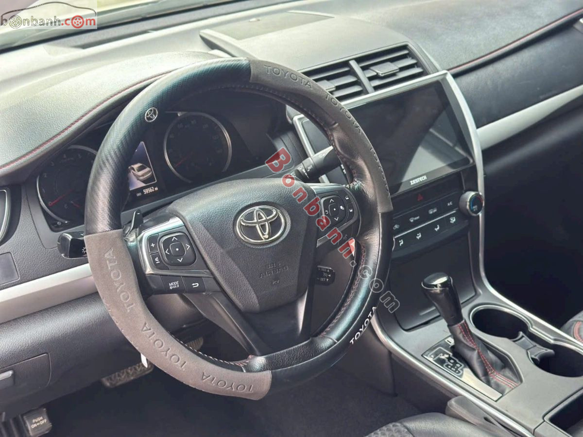 Bán ô tô Toyota Camry SE 2.5 AT - 2015 - xe cũ