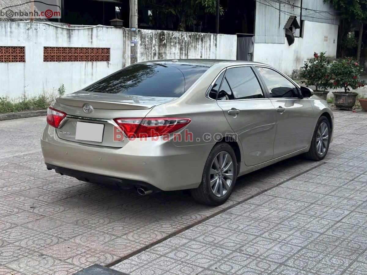 Bán ô tô Toyota Camry SE 2.5 AT - 2015 - xe cũ
