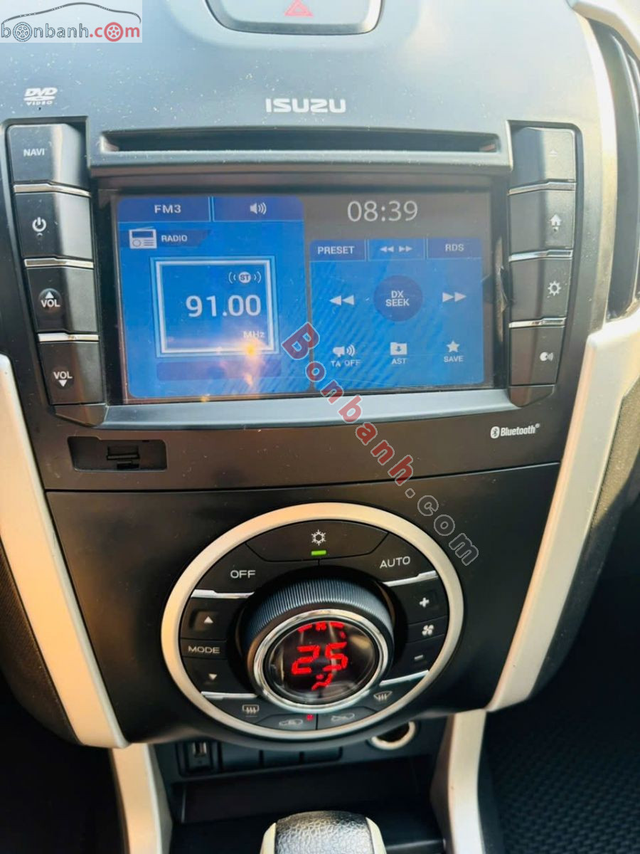 Bán ô tô Isuzu MU-X 3.0 4X2 AT - 2017 - xe cũ