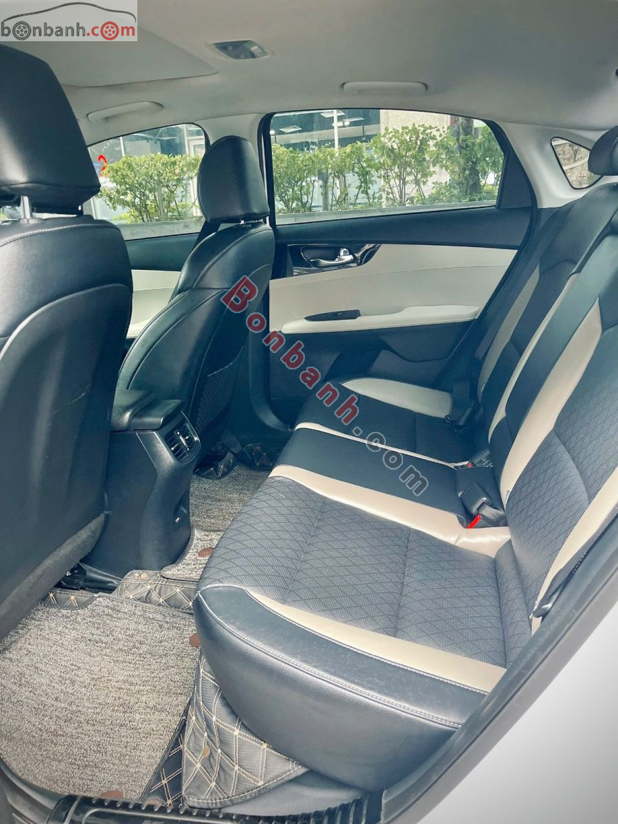 Bán ô tô Kia K3 Luxury 1.6 AT - 2022 - xe cũ