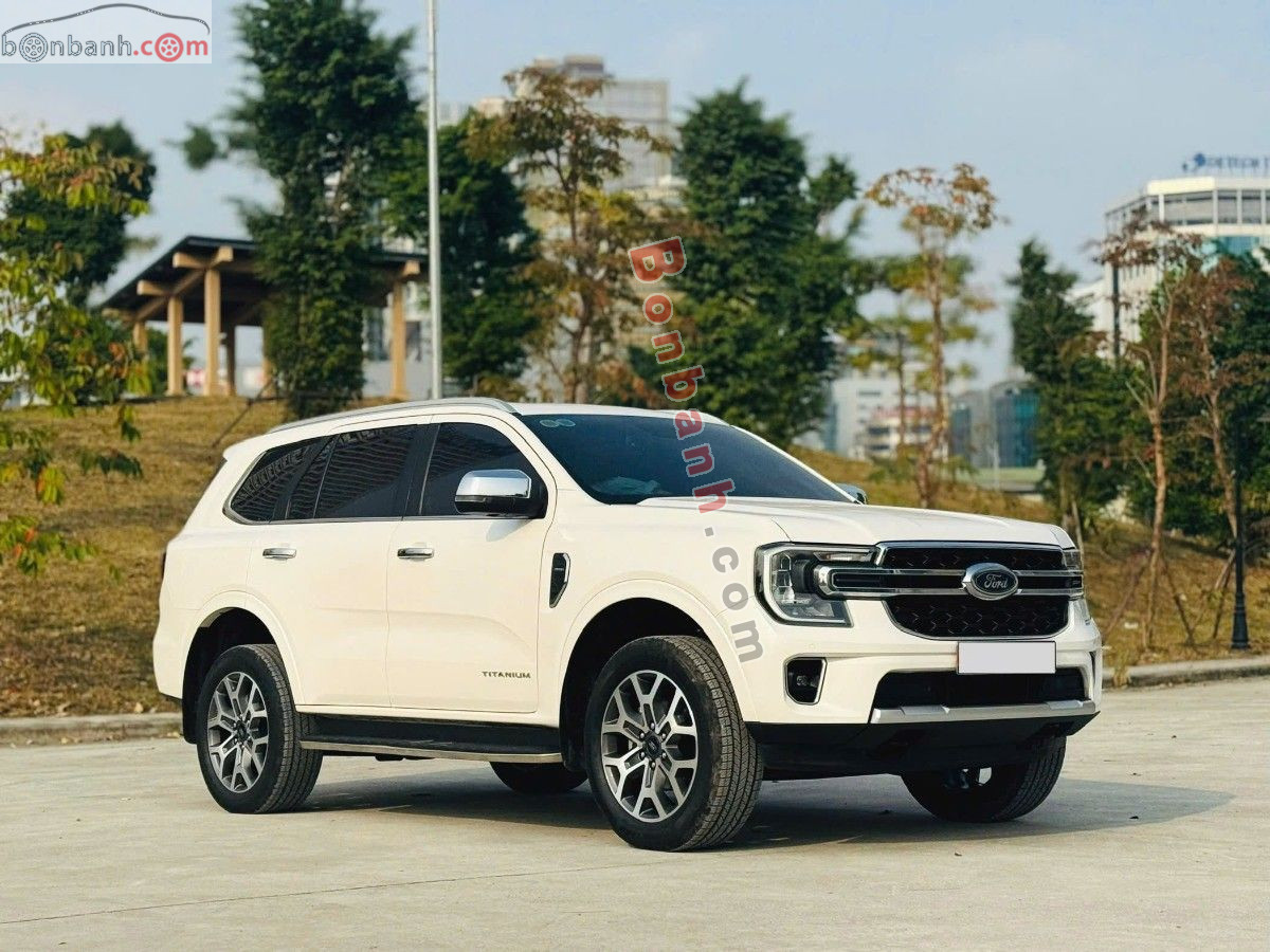 Bán ô tô Ford Everest Titanium 2.0L 4x2 AT - 2022 - xe cũ