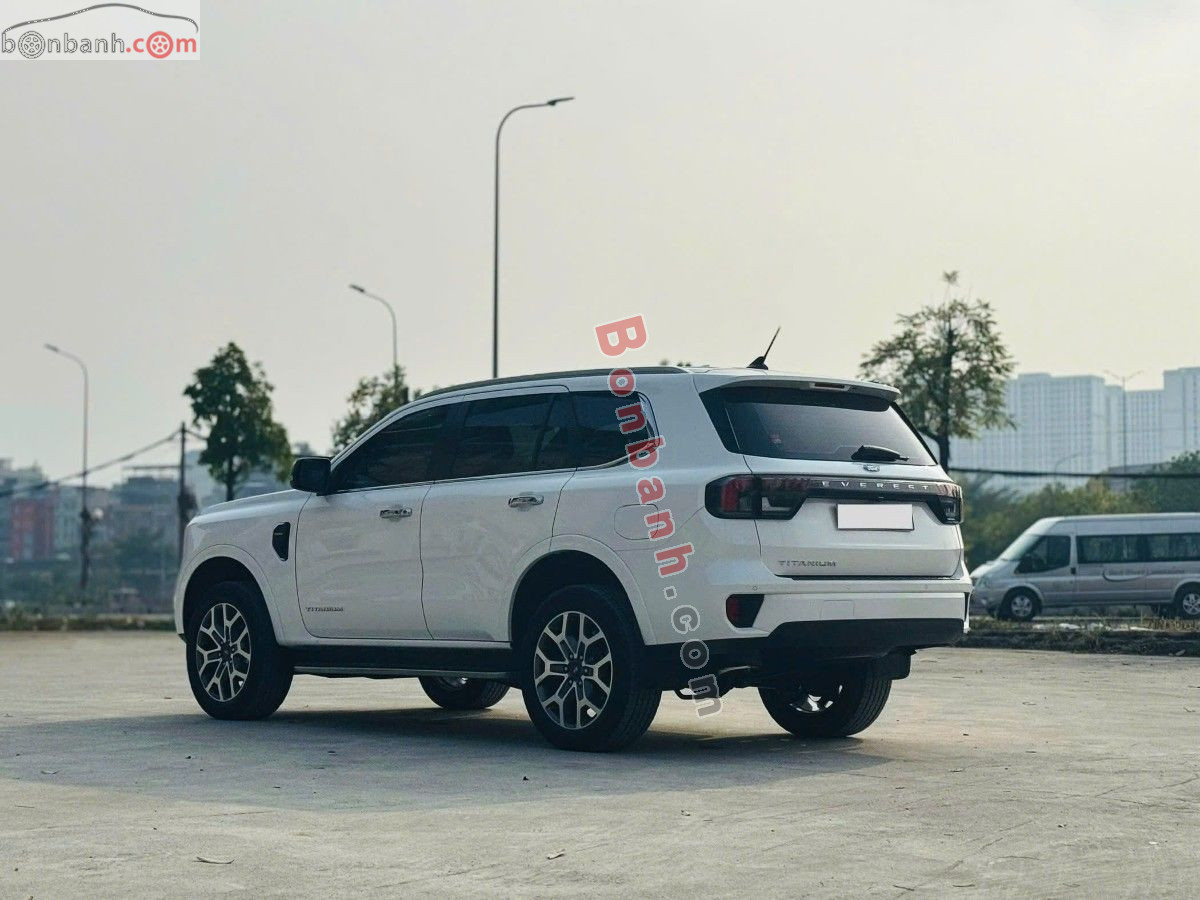 Bán ô tô Ford Everest Titanium 2.0L 4x2 AT - 2022 - xe cũ