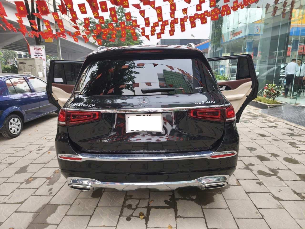 Bán Mercedes-Benz GLS480 Maybach năm sản xuất 2022,đăng ksy 2023 Cty Xe như mới