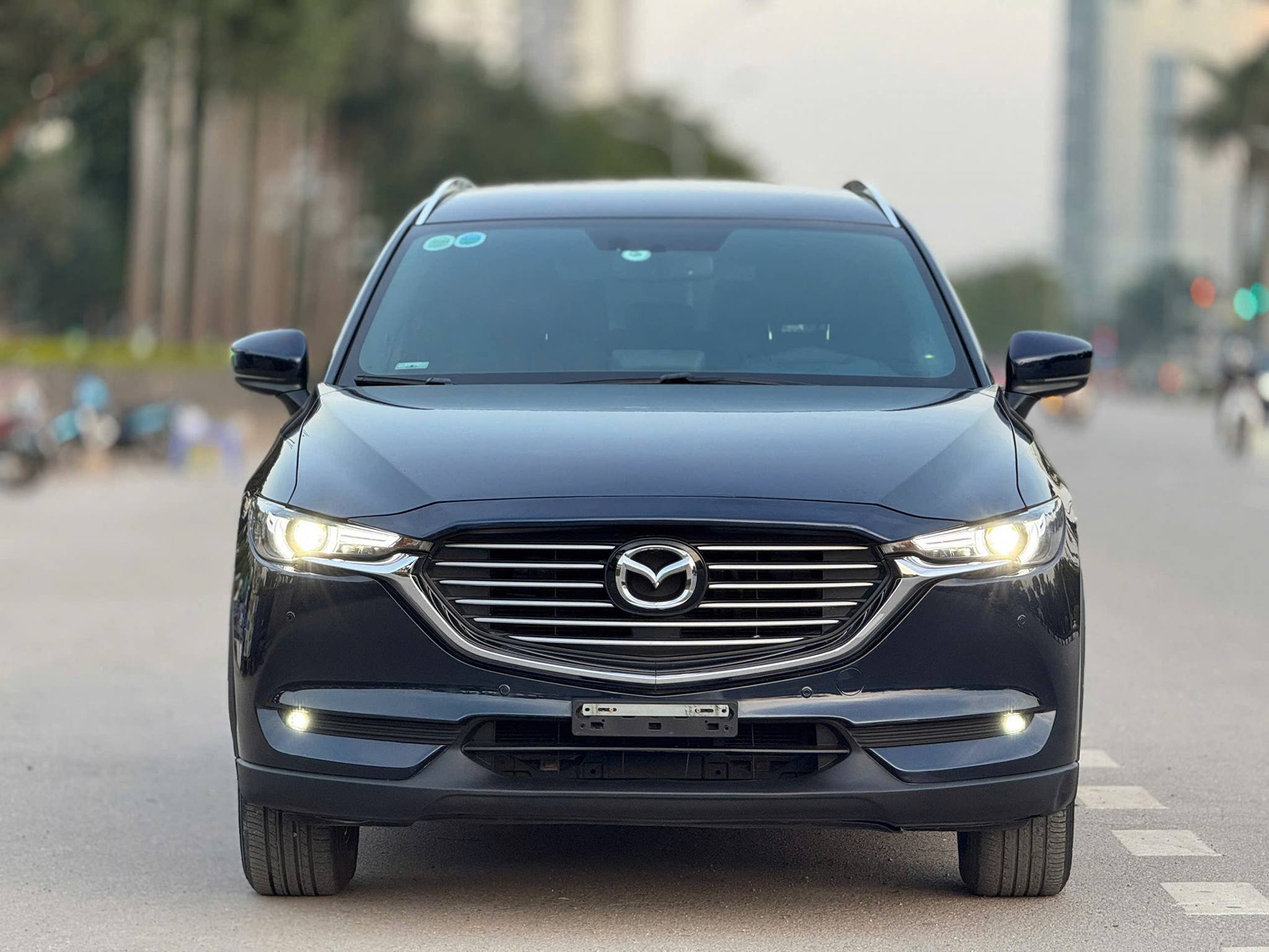 Bán xe Mazda CX 8 deluxe sản xuất năm 2021, màu đen