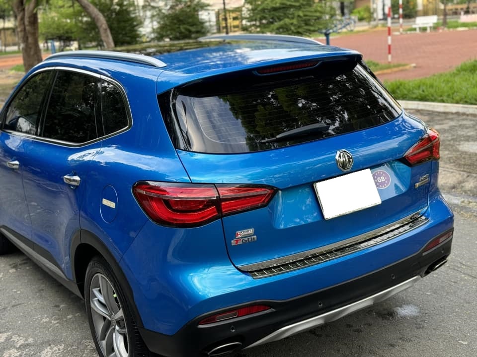 Bán ô tô MG HS Sport 1.5 AT 2WD năm 2021, màu xanh lục, xe nhập