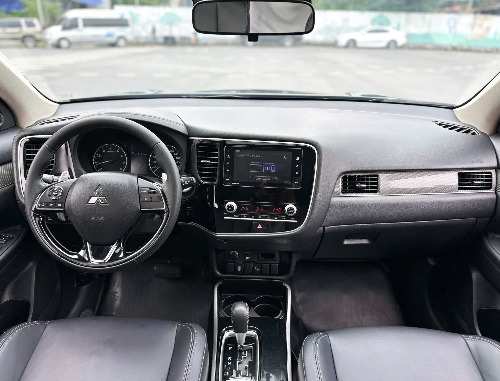 Cần bán xe Mitsubishi Outlander 2.0 CVT Premium sản xuất năm 2021, màu xám (ghi), 635 triệu