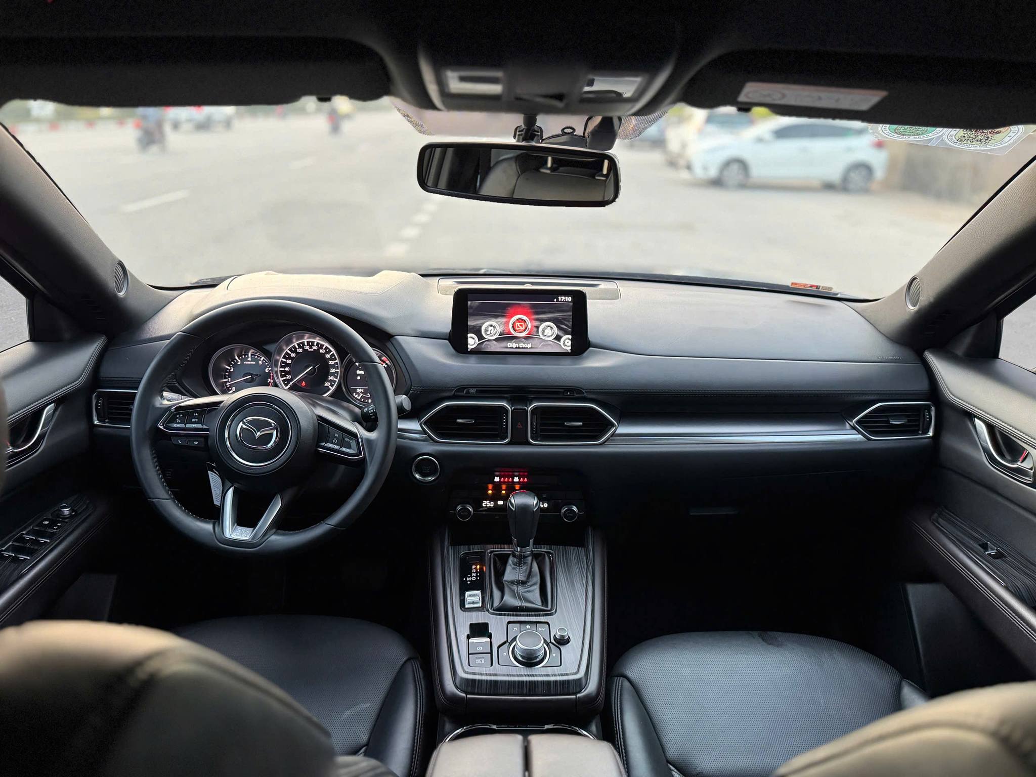 Bán xe Mazda CX 8 deluxe sản xuất năm 2021, màu đen