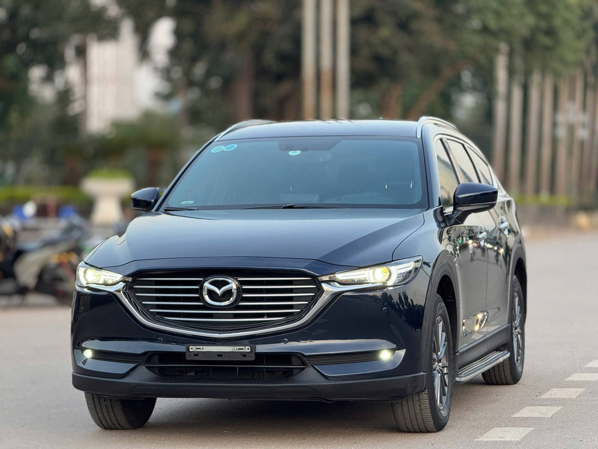 Bán xe Mazda CX 8 deluxe sản xuất năm 2021, màu đen