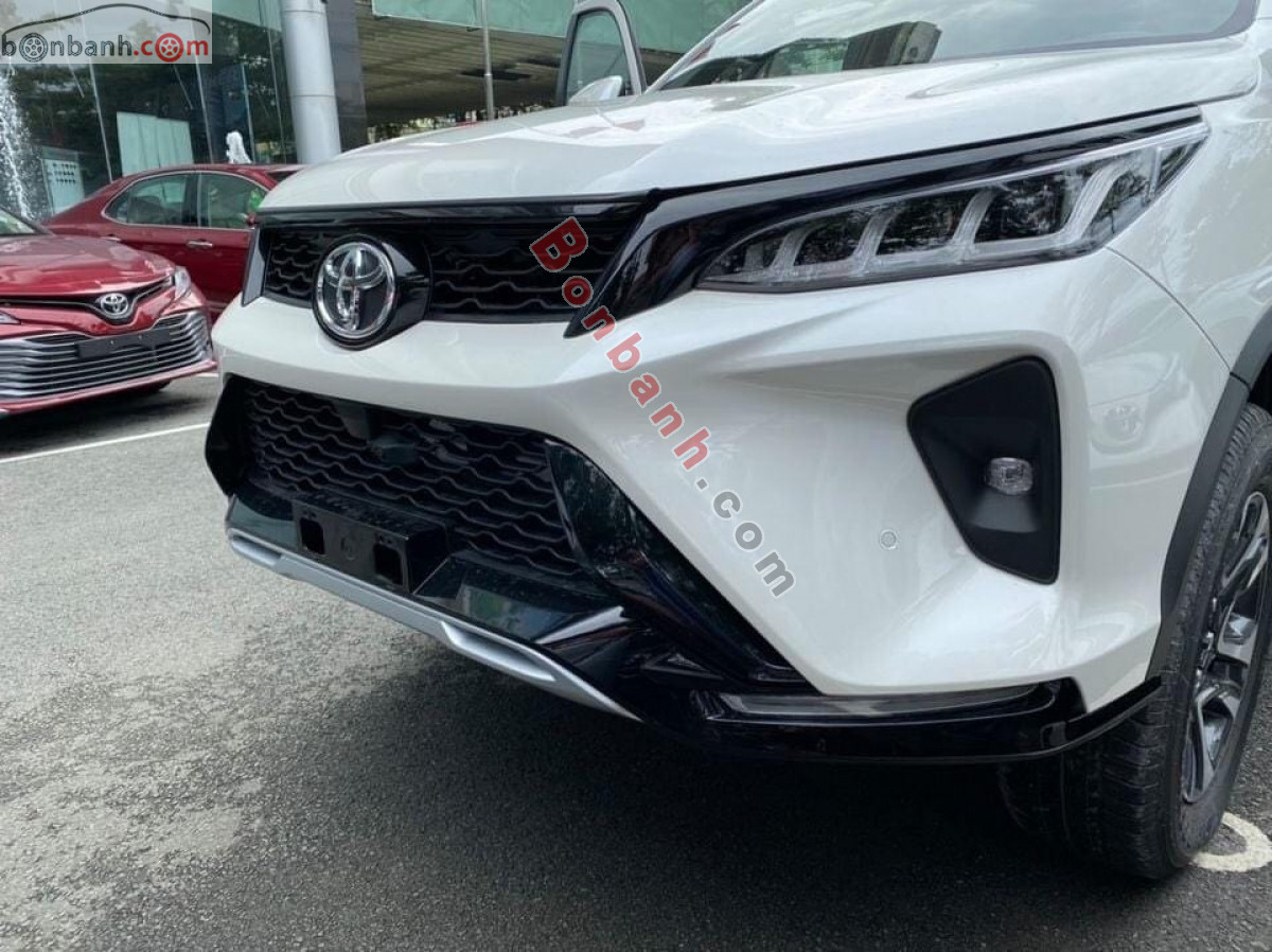 Bán ô tô Toyota Fortuner Legender 2.4L 4x2 AT - 2025 - xe mới