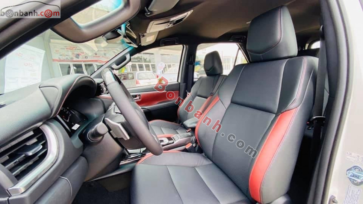 Bán ô tô Toyota Fortuner Legender 2.4L 4x2 AT - 2025 - xe mới