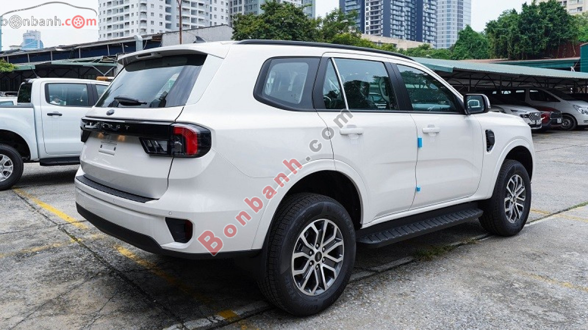Bán ô tô Ford Everest Ambiente 2.0L 4x2 AT - 2026 - xe mới