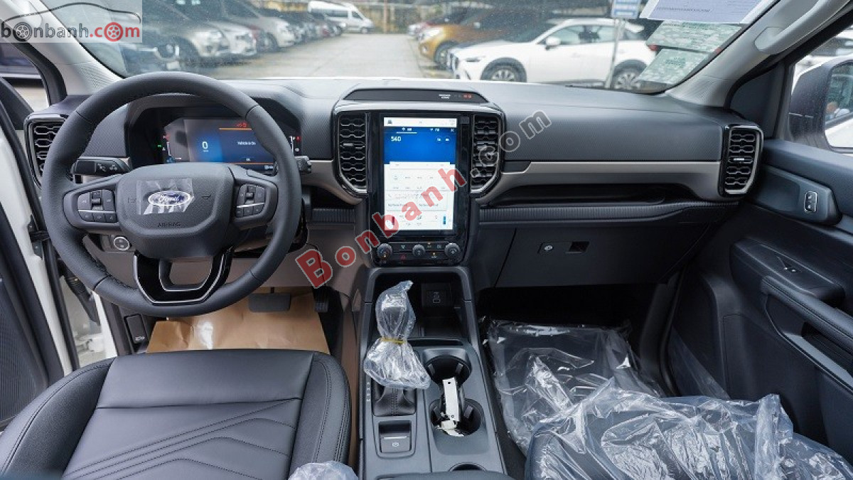 Bán ô tô Ford Everest Ambiente 2.0L 4x2 AT - 2026 - xe mới