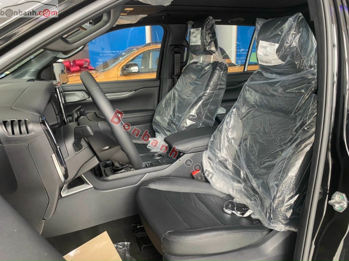 Bán ô tô Ford Everest Titanium 2.0L 4x2 AT - 2025 - xe mới