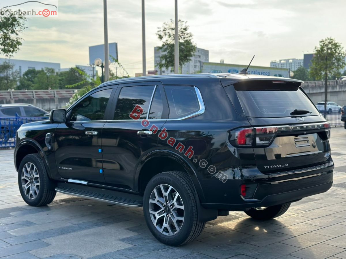 Bán ô tô Ford Everest Titanium Plus 2.0L 4x4 AT - 2025 - xe mới