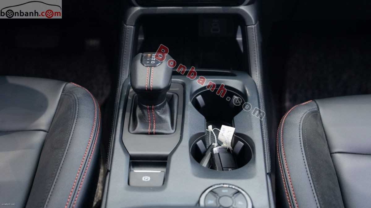 Bán ô tô Ford Ranger Stormtrak 2.0L 4x4 AT - 2026 - xe mới