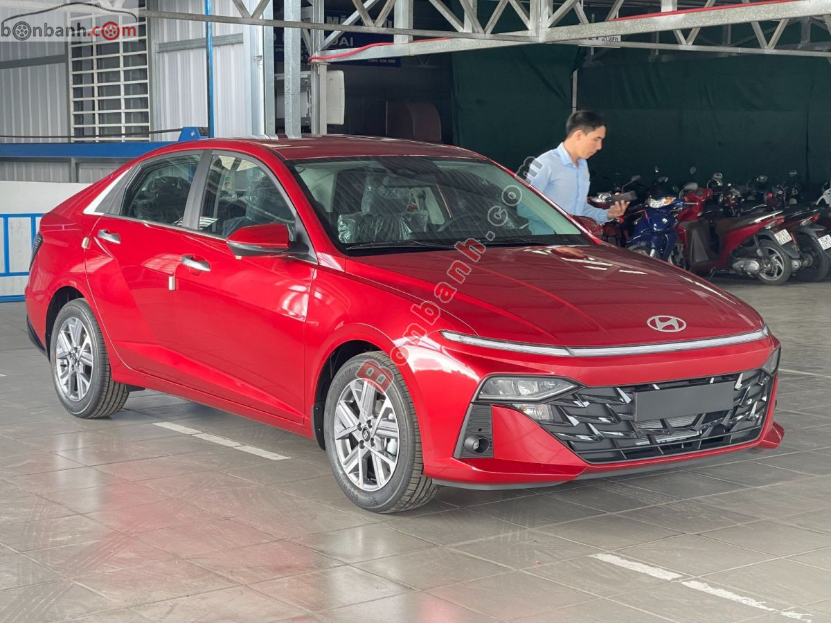 Bán ô tô Hyundai Accent Cao cấp 1.5 AT - 2025 - xe mới