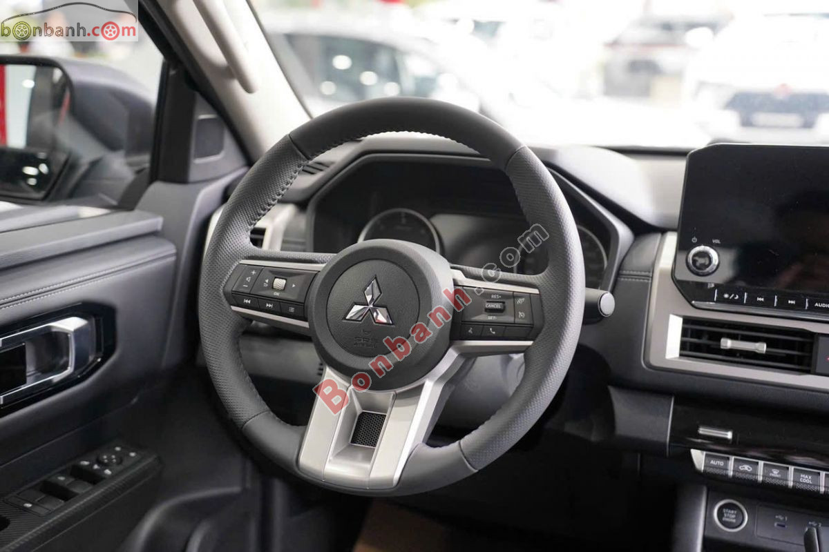 Bán ô tô Mitsubishi Triton Premium 2WD AT - 2026 - xe mới