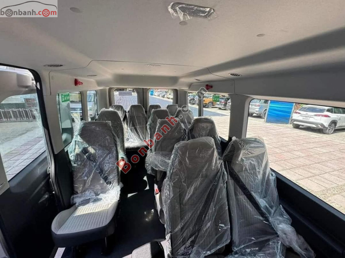 Bán ô tô Ford Transit Trend - 2025 - xe mới