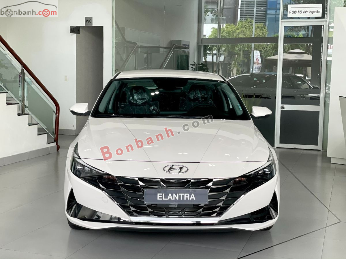 Bán ô tô Hyundai Elantra 1.6 AT Đặc biệt - 2026 - xe mới