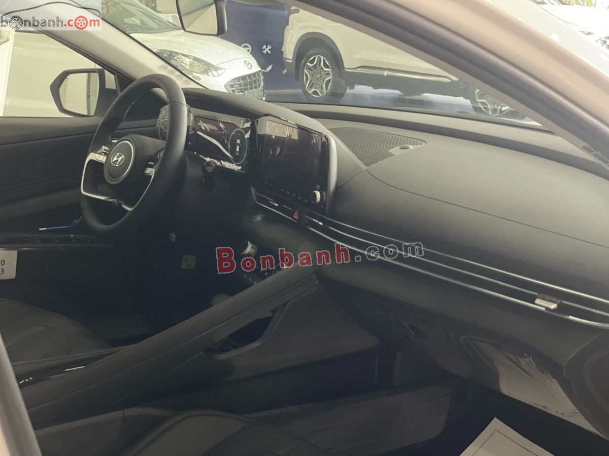 Bán ô tô Hyundai Elantra 1.6 AT Đặc biệt - 2026 - xe mới