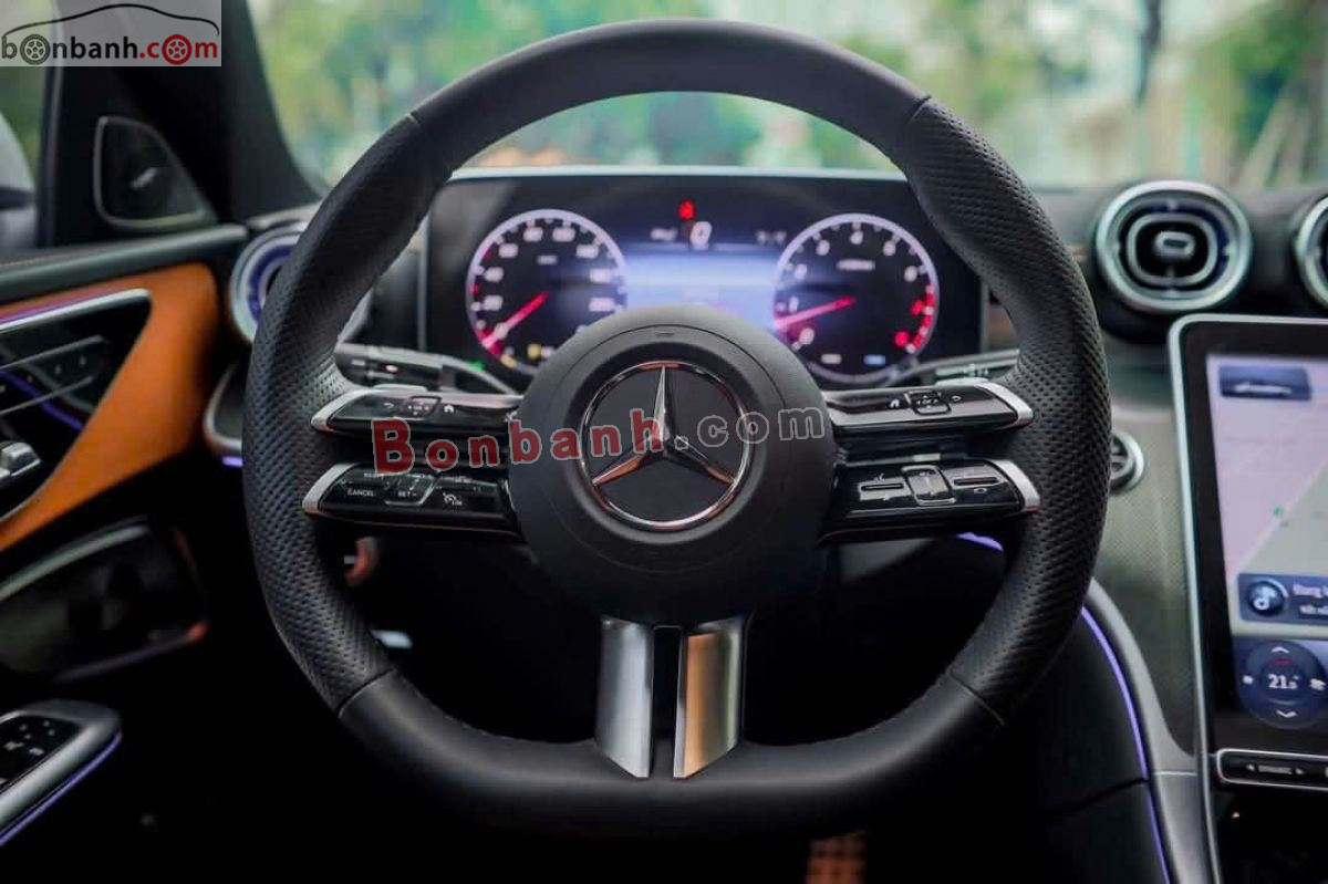 Bán ô tô Mercedes Benz C class C300 AMG - 2025 - xe mới