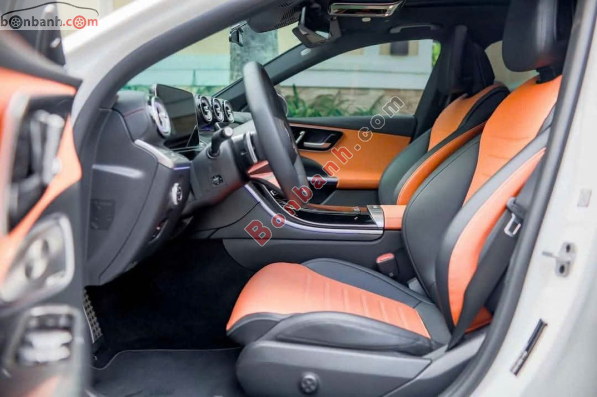 Bán ô tô Mercedes Benz C class C300 AMG - 2025 - xe mới