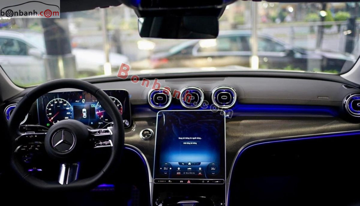 Bán ô tô Mercedes Benz C class C300 AMG - 2025 - xe mới