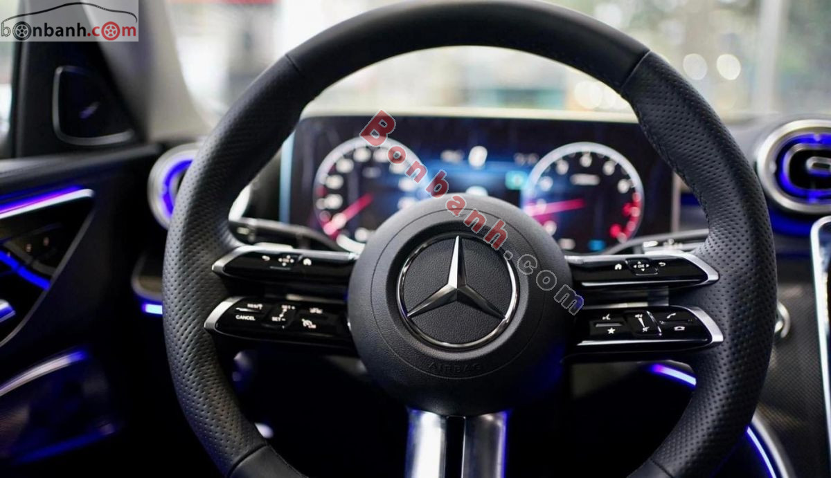 Bán ô tô Mercedes Benz C class C300 AMG - 2025 - xe mới