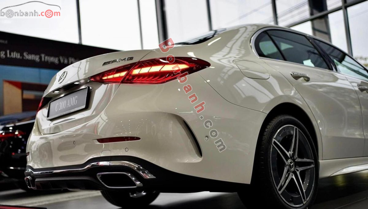 Bán ô tô Mercedes Benz C class C300 AMG - 2025 - xe mới