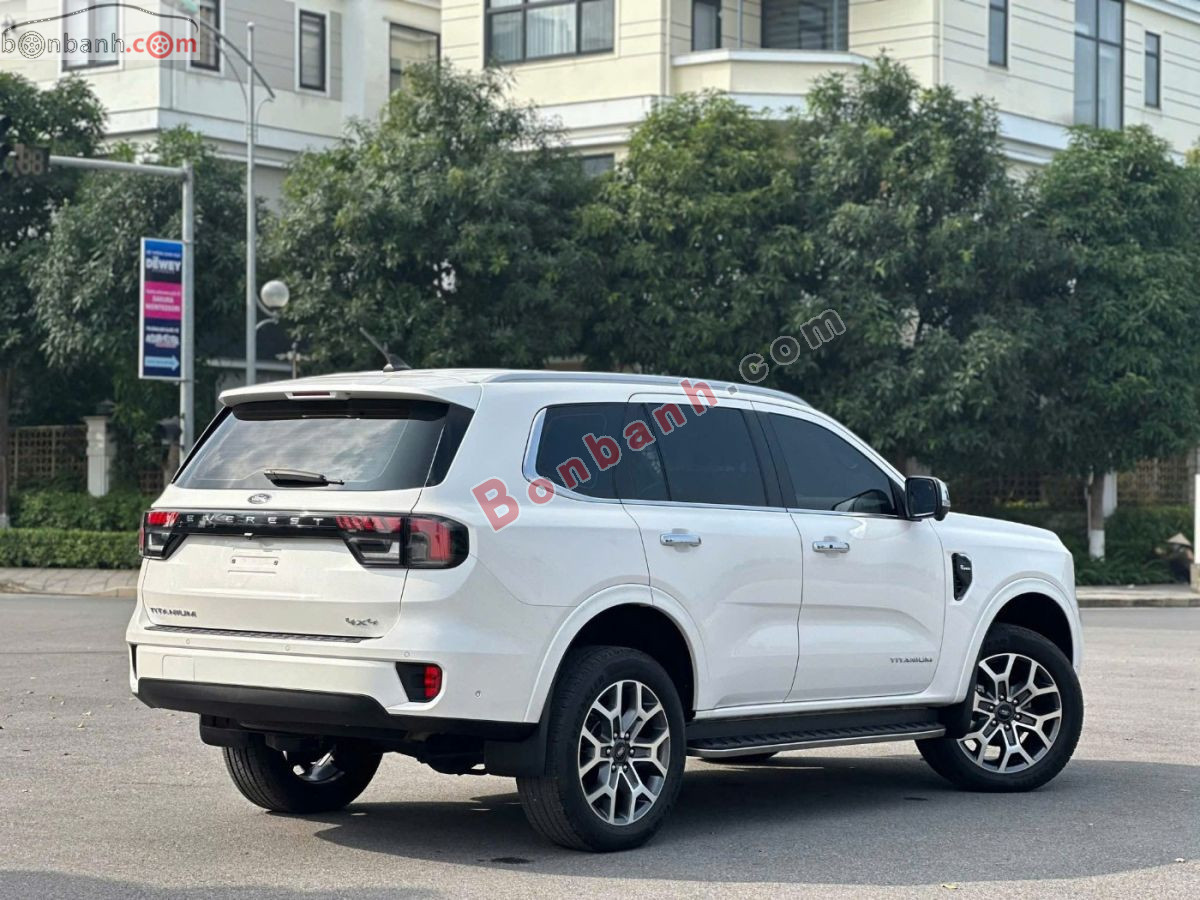 Bán ô tô Ford Everest Titanium Plus 2.0L 4x4 AT - 2026 - xe mới