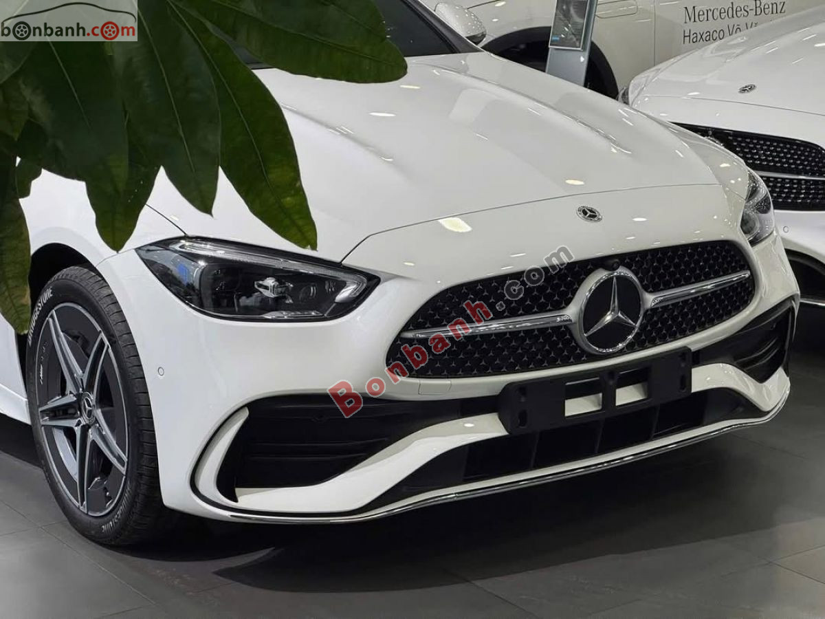 Bán ô tô Mercedes Benz C class C300 AMG - 2025 - xe mới