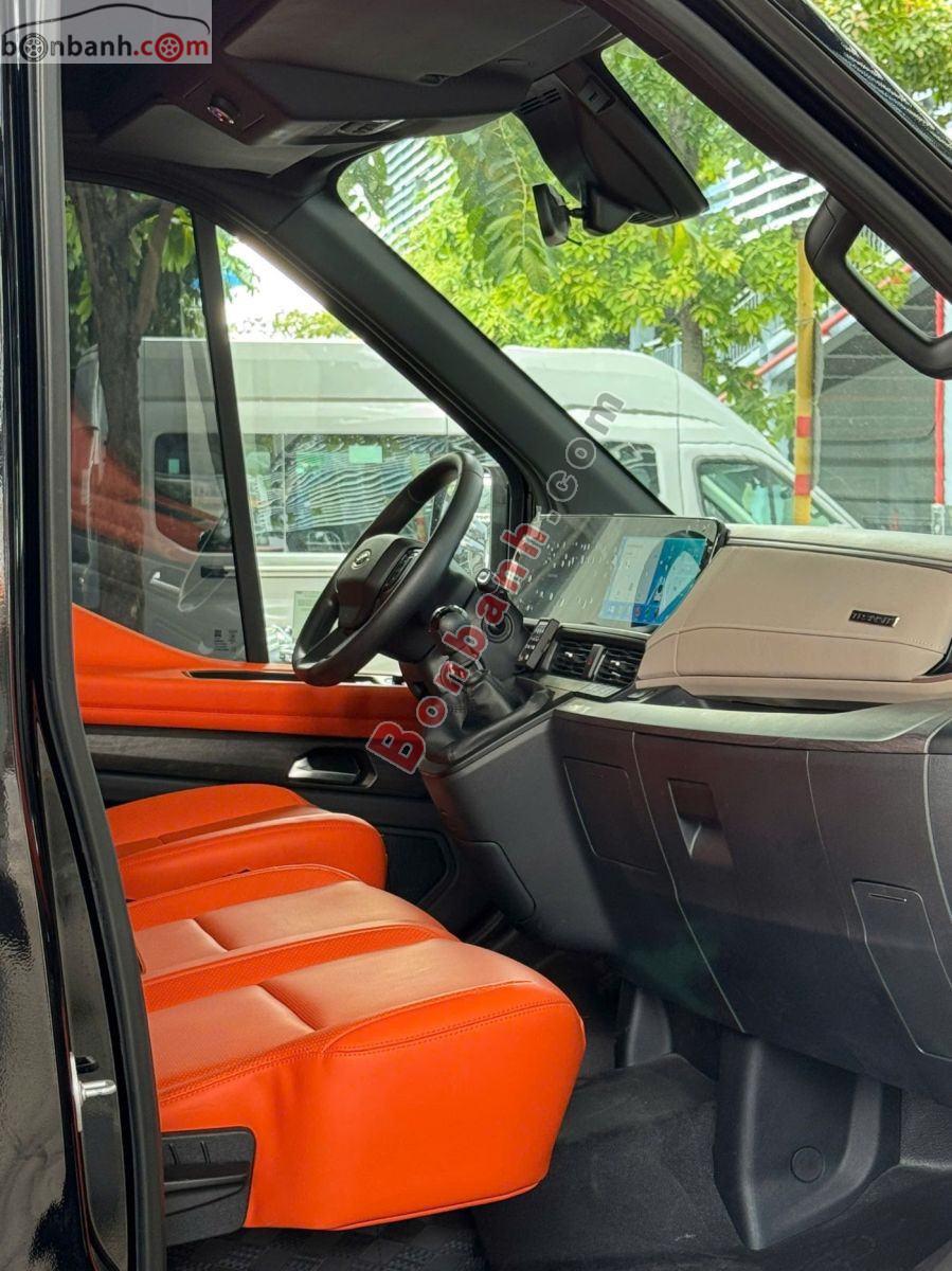 Bán ô tô Ford Transit Limousine 10S - 2026 - xe mới