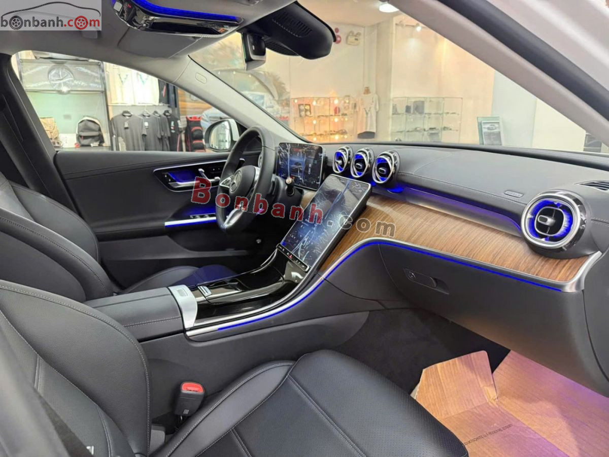 Bán ô tô Mercedes Benz C class C200 Avantgarde Plus - 2025 - xe mới