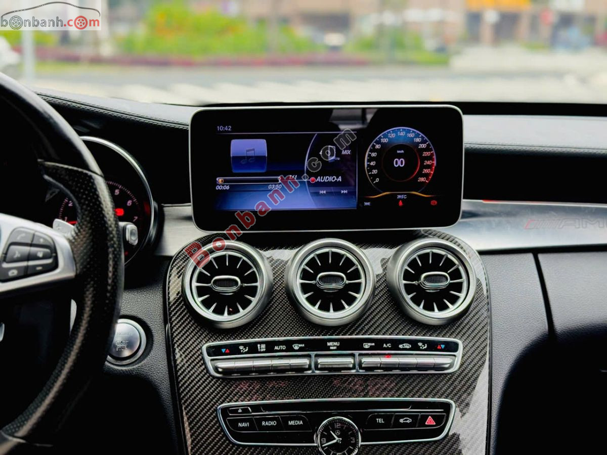 Bán ô tô Mercedes Benz C class C300 AMG - 2017 - xe cũ