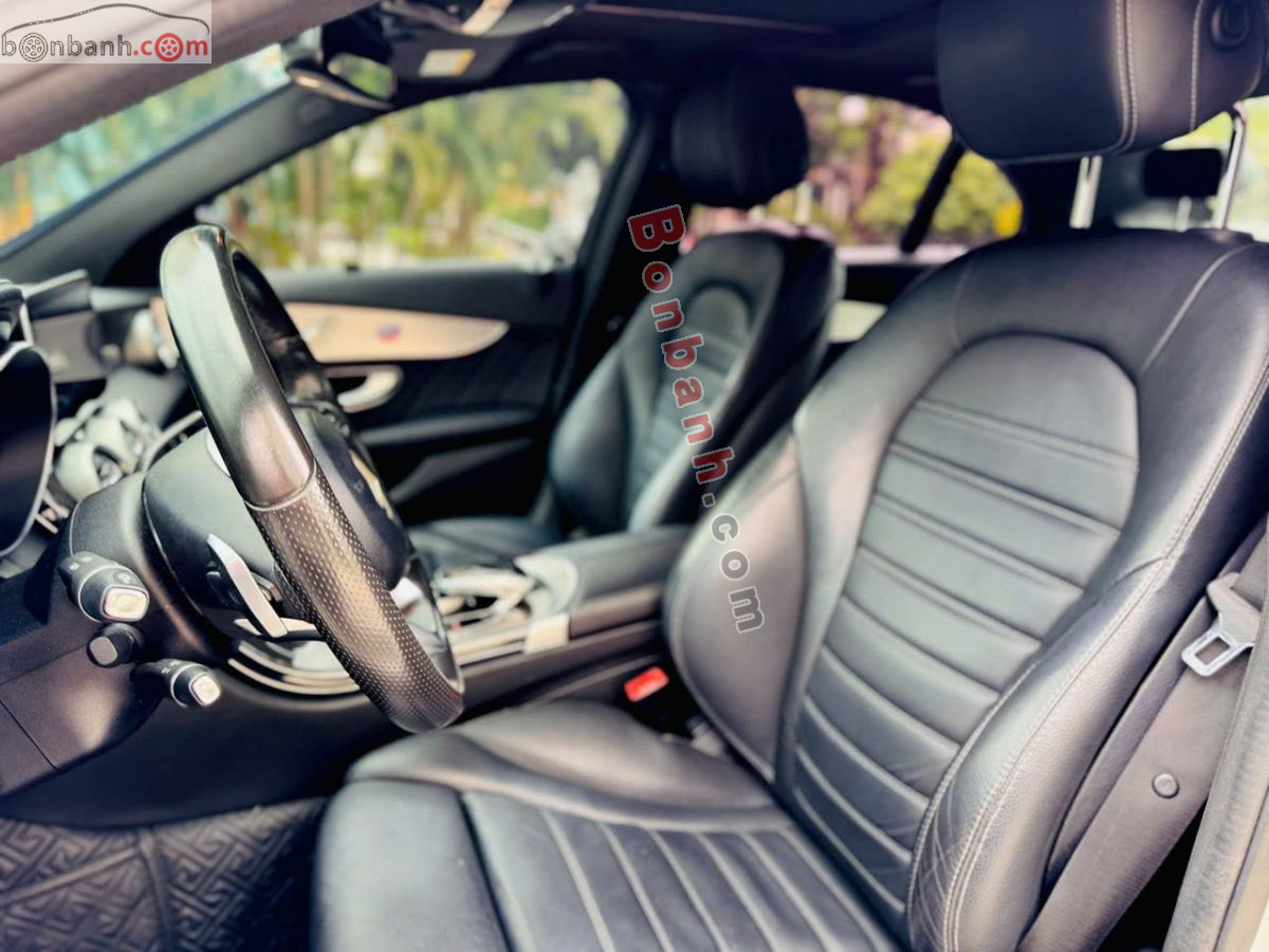 Bán ô tô Mercedes Benz C class C300 AMG - 2017 - xe cũ